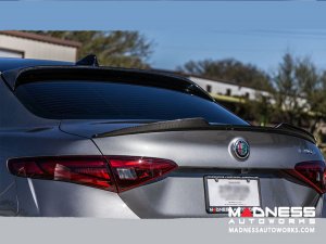 Alfa Romeo Giulia Roof Spoiler - Carbon Fiber - Feroce Carbon - Full Size